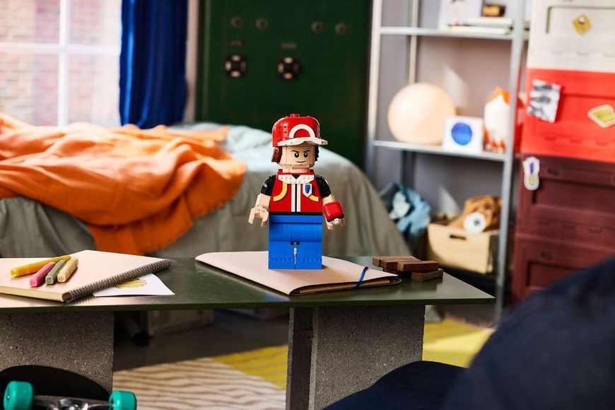 Конструктор LEGO Pok&eacute;mon Мініфігурка Реда у збільшеному масштабі 40868 40868