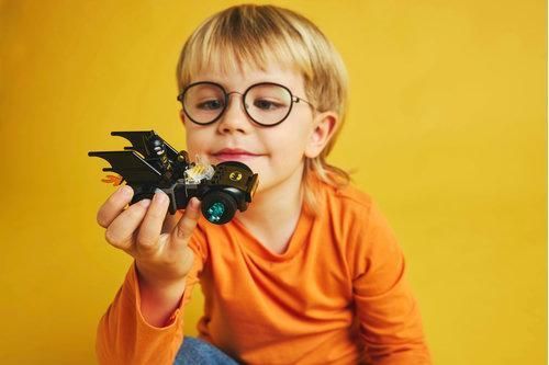 Конструктор LEGO Super Heroes Бэтмен и Бэтмобиль против мистера Фриза 76301 76301
