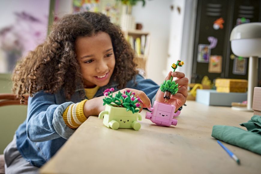 Фото Конструктор LEGO&reg; Botanicals качающиеся Растения 11506 11506 интернет магазина Brick Store