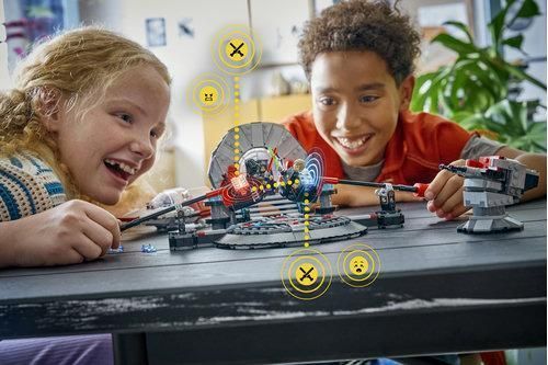 Конструктор LEGO&reg; Star WarsTM SMART PlayTM: A-Wing и дуэль в тронном зале 75427 75427