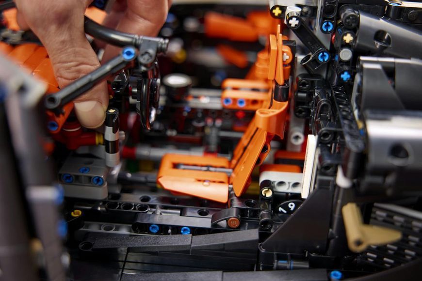 Конструктор LEGO&reg; Technic Мегакар Koenigsegg Sadair's Spear 42232 42232
