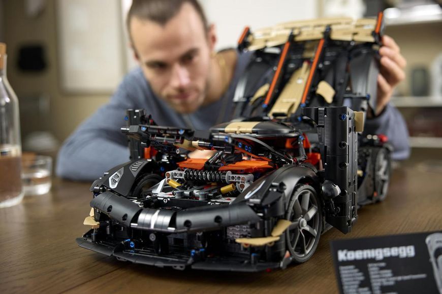 Конструктор LEGO&reg; Technic Мегакар Koenigsegg Sadair's Spear 42232 42232