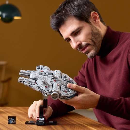 Купить официальный Конструктор LEGO® Star Wars Тысячелетний сокол