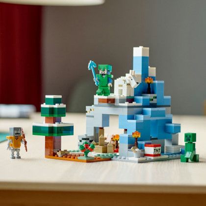 Конструктор LEGO® Minecraft Замерзлі верхівки 304 деталей 21243 21243