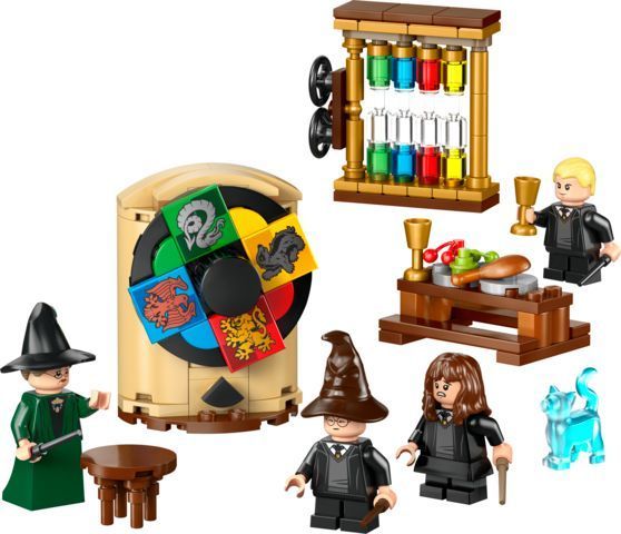 Набор LEGO&reg; Harry Potter Замок Хогвартс: Церемония распределения по факультетам, 76460 76460