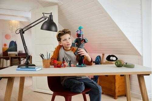 Купить Конструктор LEGO® Minecraft® Башня Эндермена 21279 в