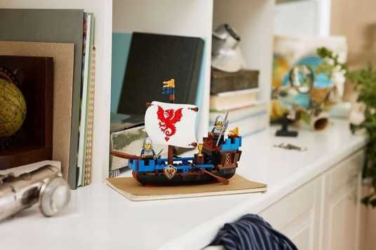 Купить Конструктор LEGO® Ideas «Морской змей» 40912 в магазине