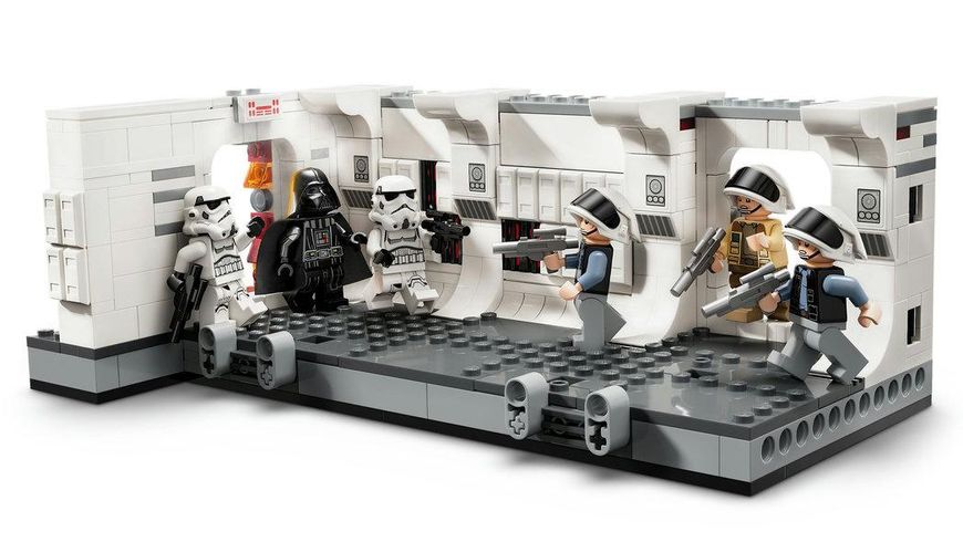 Конструктор LEGO® Star Wars™ Посадка на борт Тантів IV 75387 75387