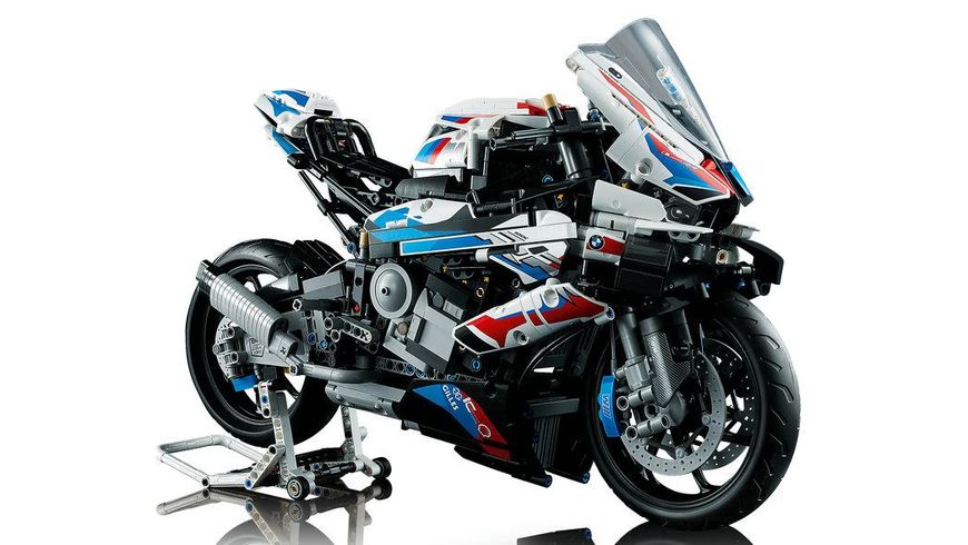 LEGO® Technic BMW M 1000 RR 42130 42130