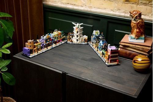 Конструктор LEGO Harry Potter Аллея Диагон. Колдовские магазины 76444 76444