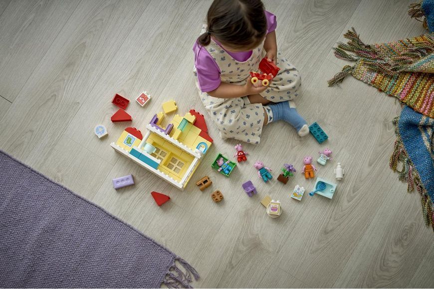 Конструктор LEGO&reg; DUPLO&reg; Пеппа Сімейний будинок 10467 10467