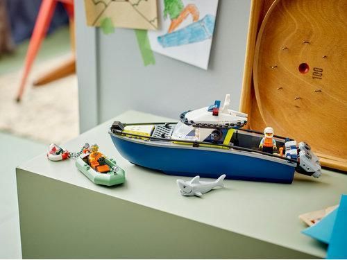 Конструктор LEGO&reg; City Переслідування на поліцейському катері 60456 60456