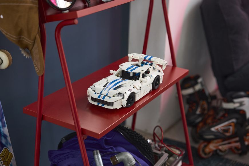 Конструктор LEGO&reg; Technic Dodge Viper GTS-R 42234 42234