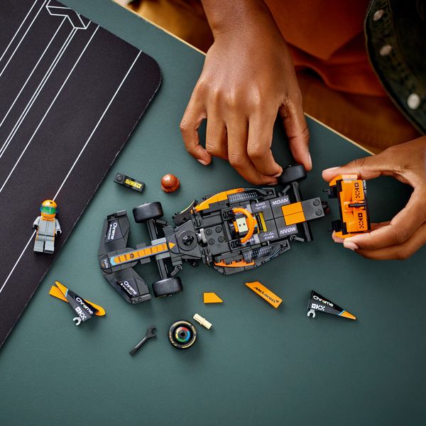 Конструктор LEGO® Speed Champions Автомобіль для перегонів 2023 McLaren Formula 1 76919 76919