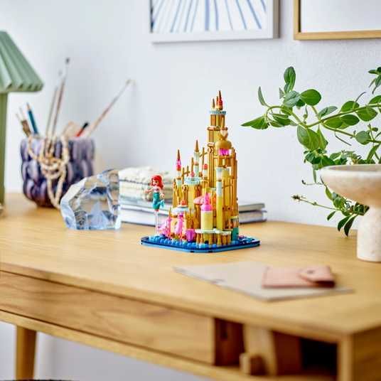 LEGO Mini Disney Замок Ариэль 40708 - Очаровательный Подарок для