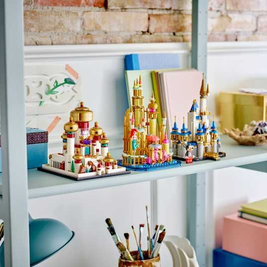 LEGO Mini Disney Замок Ариэль 40708 - Очаровательный Подарок для