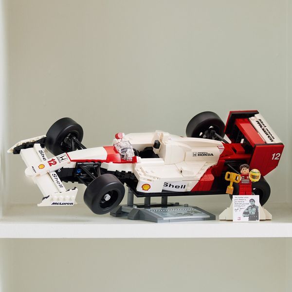 Конструктор LEGO® Icons McLaren MP4/4 і Айртон Сенна 10330 10330