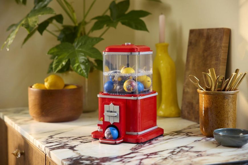 Конструкто LEGO&reg; Ideas Торговый автомат с минифигурками 21358 21358