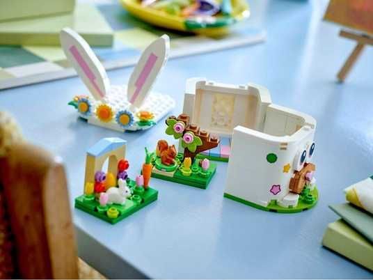 Купити Конструктор LEGO® Icons Пасхальний кролик-сюрприз 40764 в