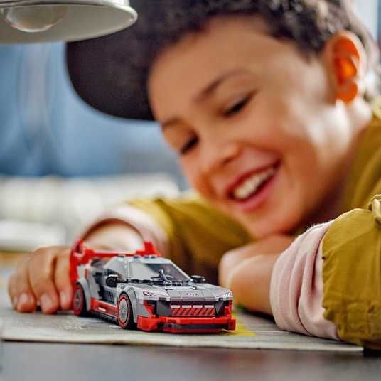 Купити LEGO® Speed Champions Audi S1 e-tron quattro (76921