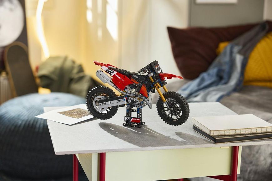 Конструктор LEGO&reg; Technic Мотоцикл Ducati Desmo450 MX Factory 42238 42238