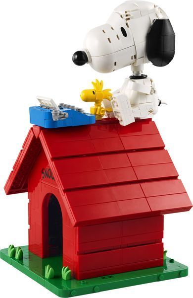 Конструктор LEGO&reg; Ideas &laquo;Деребритая&raquo;: будка Снупи 21368 21368