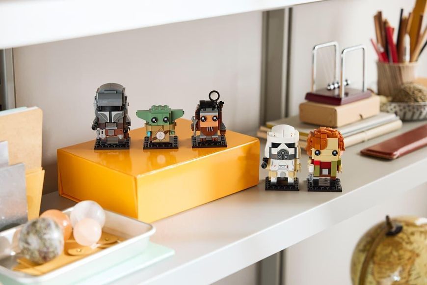 Конструктор LEGO&reg; BrickHeadzTM Мандаллориан и Грогу: союзники и злодеи 40856 40856 фото БрикСтор
