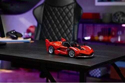 Купити Конструктор LEGO® Technic™ Ferrari FXX K 42212 в крамниці