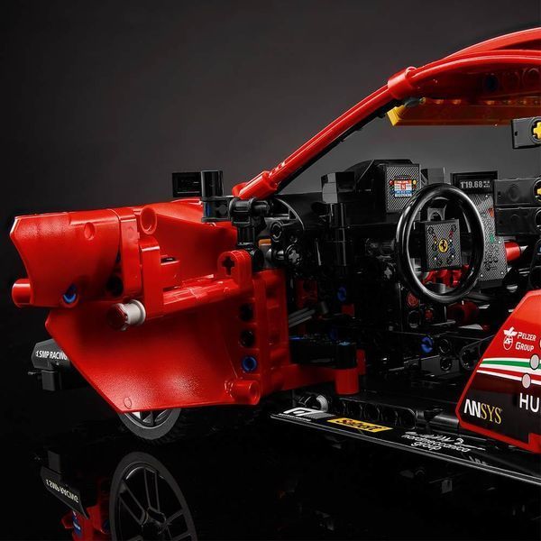 Конструктор LEGO Technic Ferrari 488 GTE &ldquo;AF Corse #51&rdquo; 42125 42125
