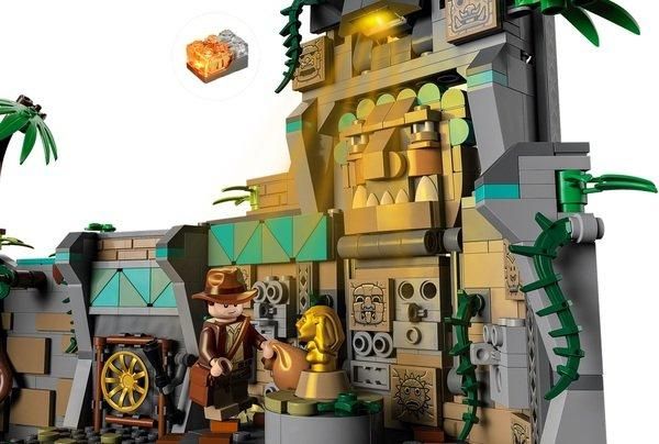 Конструктор LEGO Indiana Jones Храм Золотого Идола 77015 77015