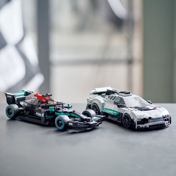 LEGO® Speed Champions Mercedes-AMG F1 W12 E Performance и Mercedes-AMG Project One 76909 76909