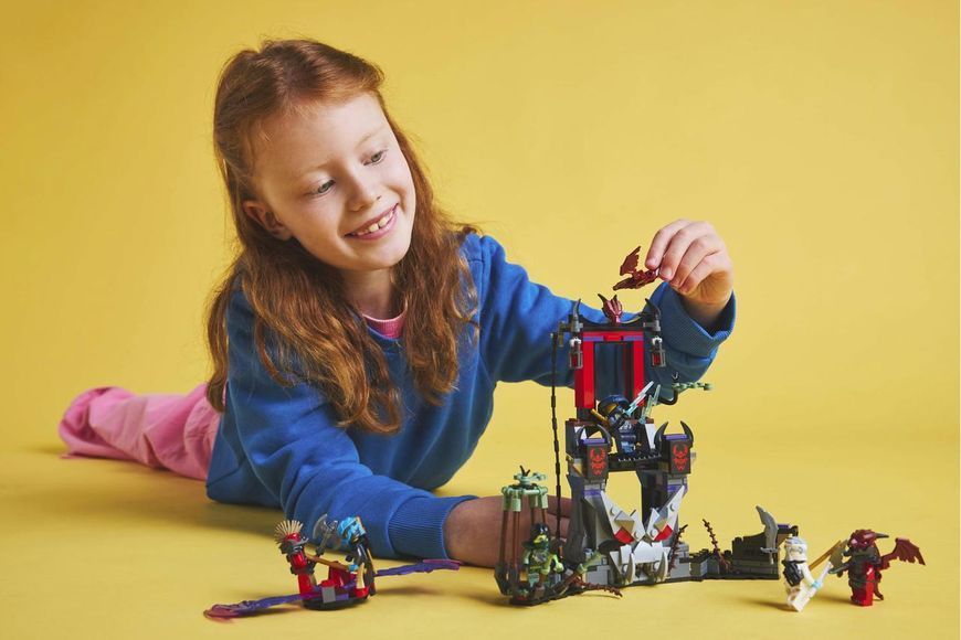 Конструктор LEGO NINJAGO Деревня драконьего Бури 71841 71841