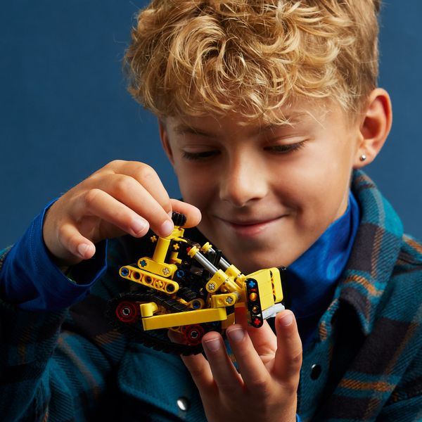 Конструктор LEGO® Technic Сверхмощный бульдозер 42163 42163