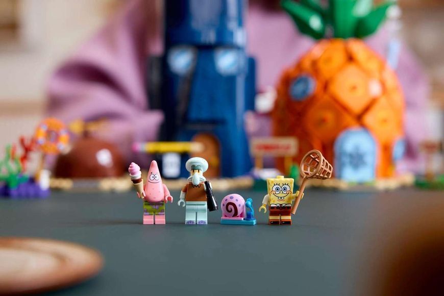 Конструктор LEGO&reg; Icons &laquo;Губка Боб Квадратні Штани: Бікіні-Боттом&raquo; 11386 11386