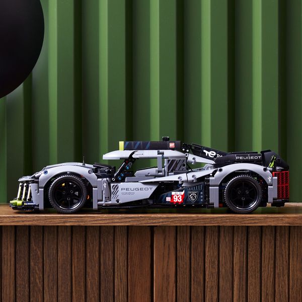 LEGO® Technic PEUGEOT 9X8 24H Le Mans Hybrid 42156 42156