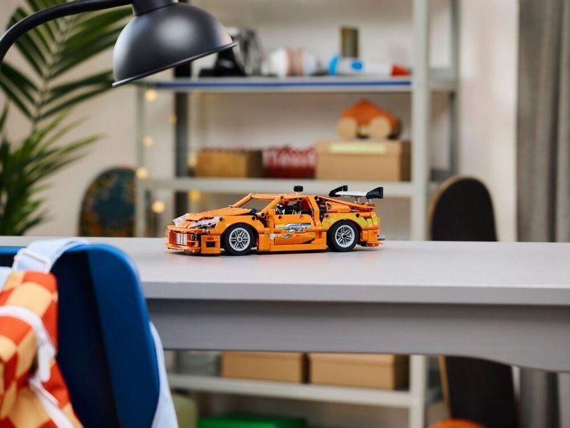 Конструктор LEGO Technic Fast and Furious Toyota Supra MK4 42204 42204