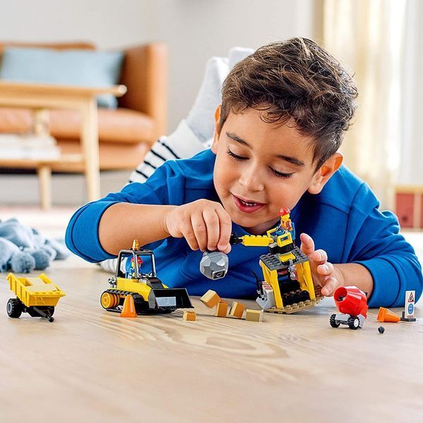 Конструктор LEGO City Будівельний бульдозер 60252 60252