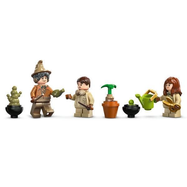 Конструктор LEGO&reg; Harry PotterTM Замок Гогвартс: урок гербологии 76445 76445