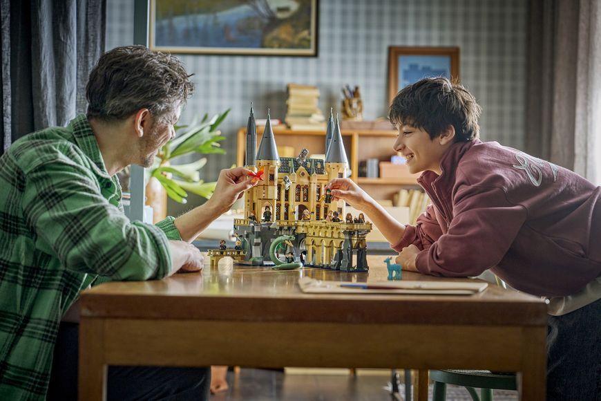 Конструктор LEGO&reg; Harry Potter&trade; Замок Гоґвортс: Східне крило 76473 76473