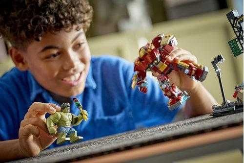 Купить Конструктор LEGO Super Heroes Легендарная битва: Халкбастер