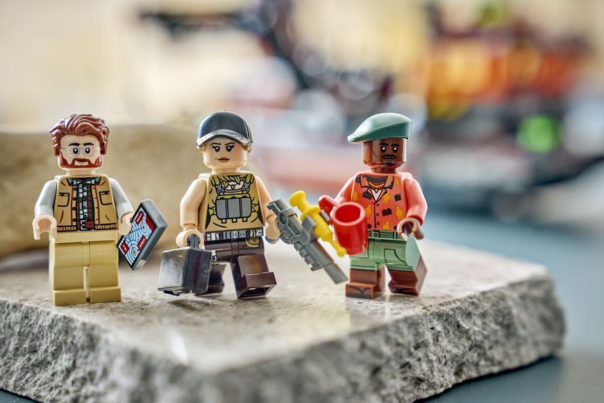 Конструктор LEGO&reg; Jurassic World Напад мозазавра на човен 77983 77983