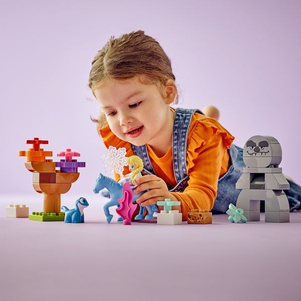 Конструктор LEGO® DUPLO® ǀ Disney Ельза й Бруні в Зачарованому лісі 10418 10418