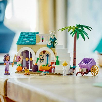 Конструктор LEGO Disney Аша в місті Розас 43223 43223