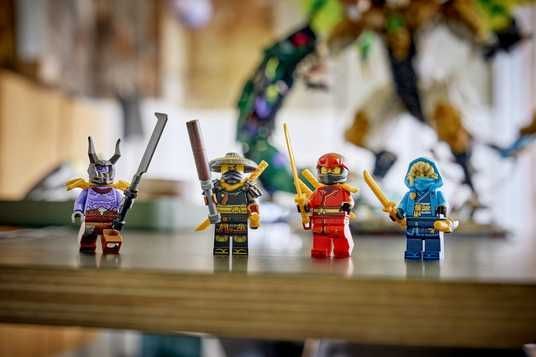 Купити Конструктор LEGO® NINJAGO® Битва Ультрадракона 71872 в