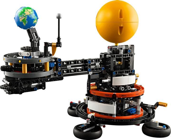 Конструктор LEGO® Technic Земля и Луна на орбите 42179 42179