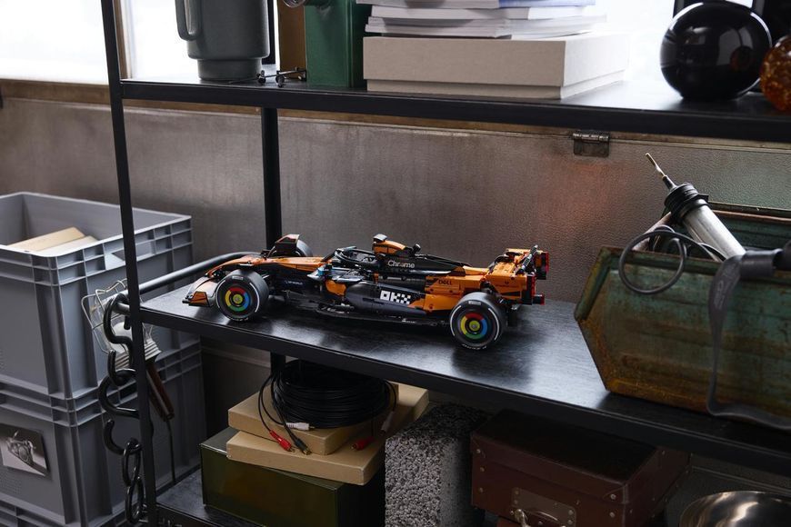 Конструктор LEGO&reg; Technic Автомобиль McLaren MCL39 F1&reg; 42228 42228