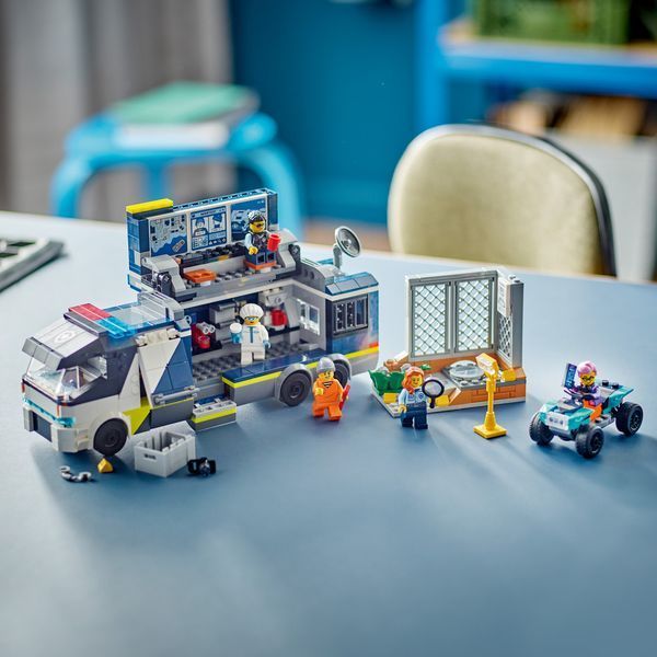 Конструктор LEGO&reg; City Пересувна поліцейська криміналістична лабораторія 60418 60418