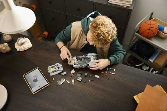 Купити Конструктор LEGO® Star Wars™ Зореліт анзелланців 75445 в