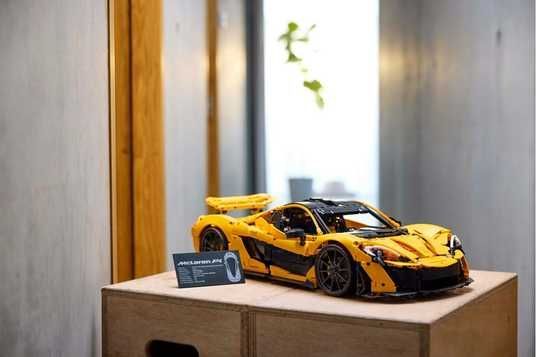 Купити Конструктор LEGO® Technic™ McLaren P1™ 42172 в крамниці