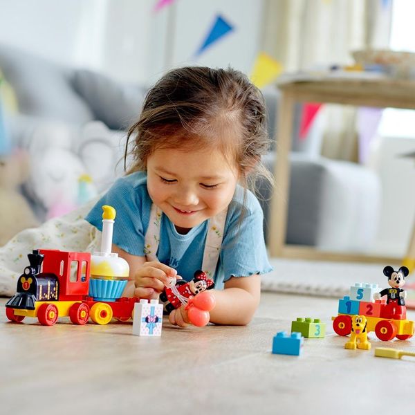 Конструктор LEGO Duplo Праздничный поезд Микки и Минни 10941 10941